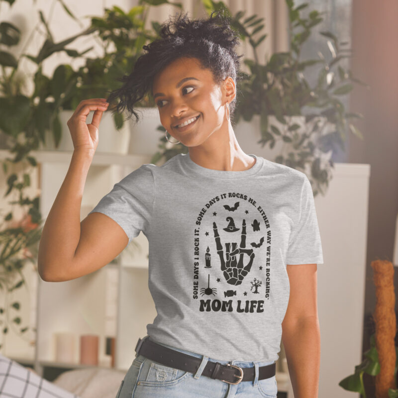 Mom life T-Shirt - Image 4